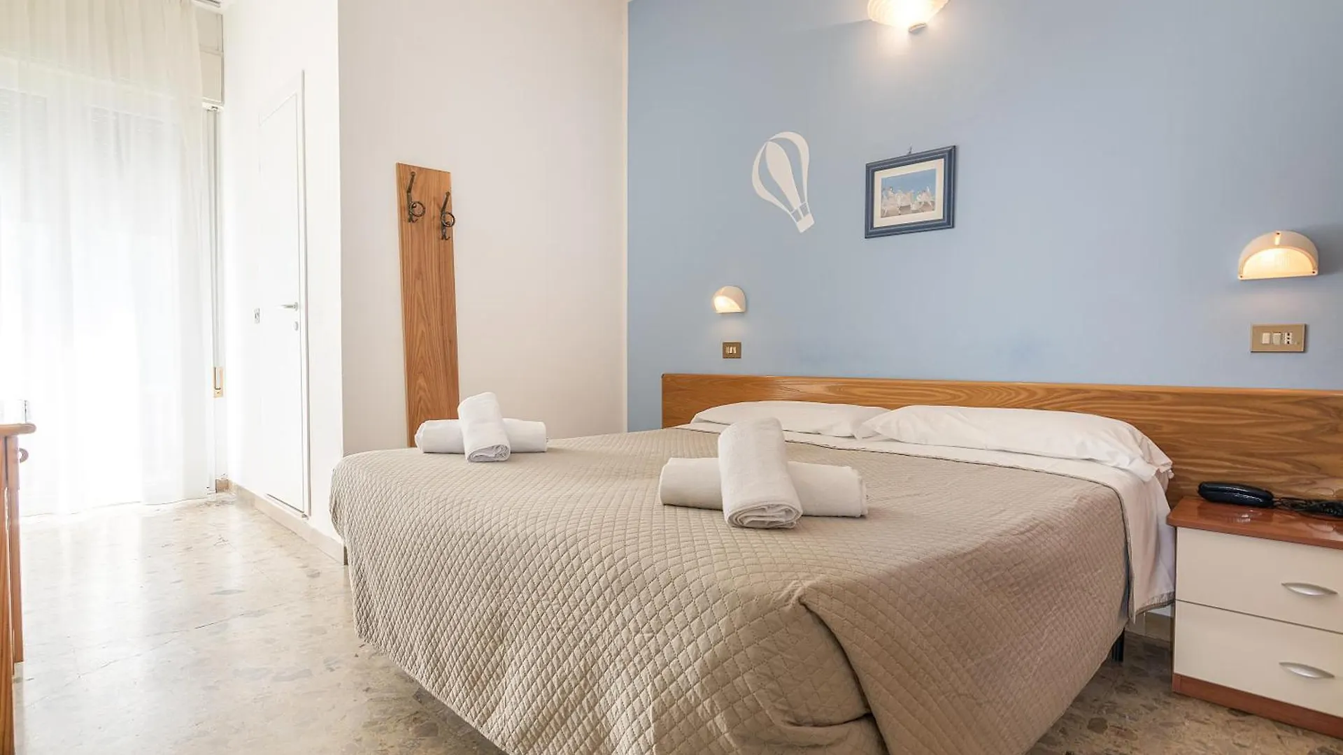VIAGGY Hotel Santiago Rimini Italia